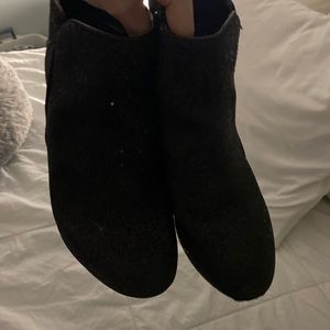 Black sparkly boots